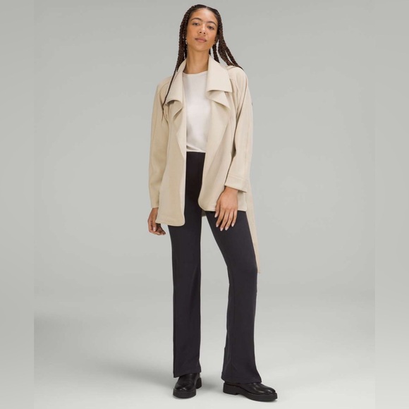 Lululemon Softstreme Belted Wrap in Trench - Missing Belt - Picture 1 of 16